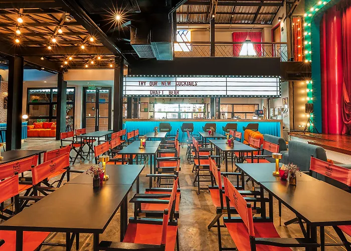 Prince Theatre Heritage Stay - SilomHostel